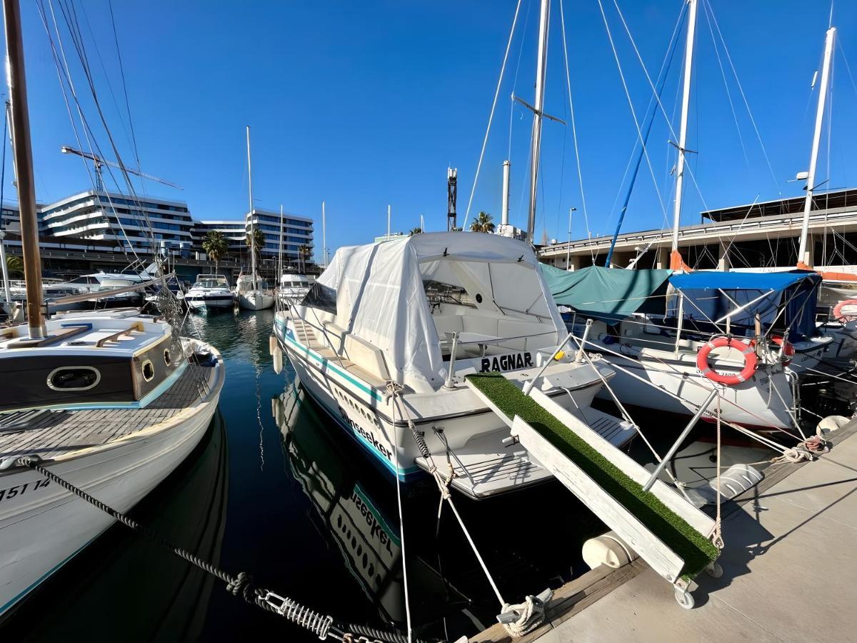 Cozy Private Two Rooms Yacht In Barcelona - Boat In Port Forum Sant Adrià de Besòs Eksteriør billede